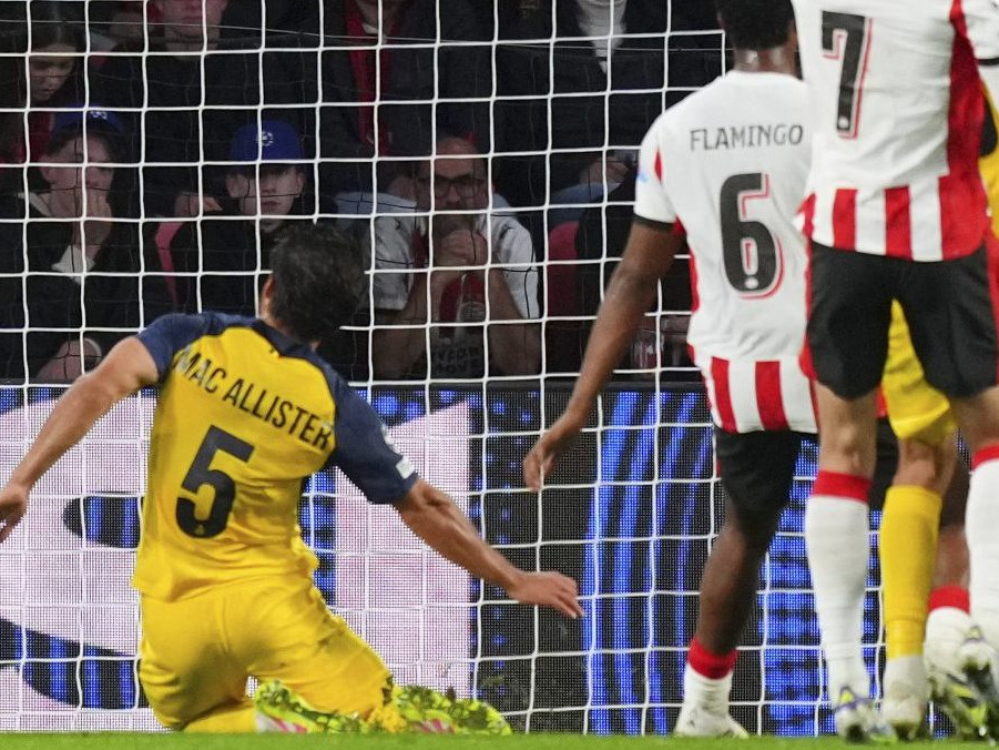 Snímka zo zápasu PSV a Union SG.