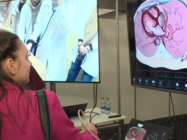 Fakulty aj odborníci spojili sily. Na historicky prvom podujatí motivovali budúcich lekárov, aby ostali na Slovensku