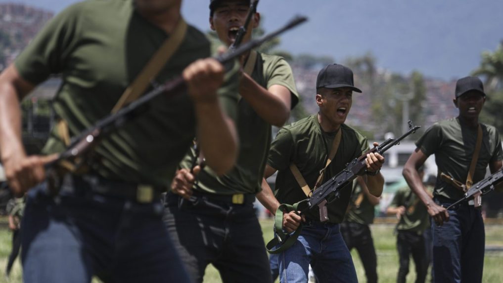 Napätie v Karibiku stúpa: Venezuela reaguje na americké bojové lode, spustila vojenské cvičenia