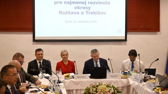 Výjazdové rokovanie vlády v obci Borša.