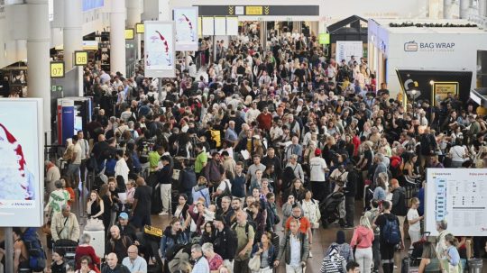 ľudia na letisku Zaventem