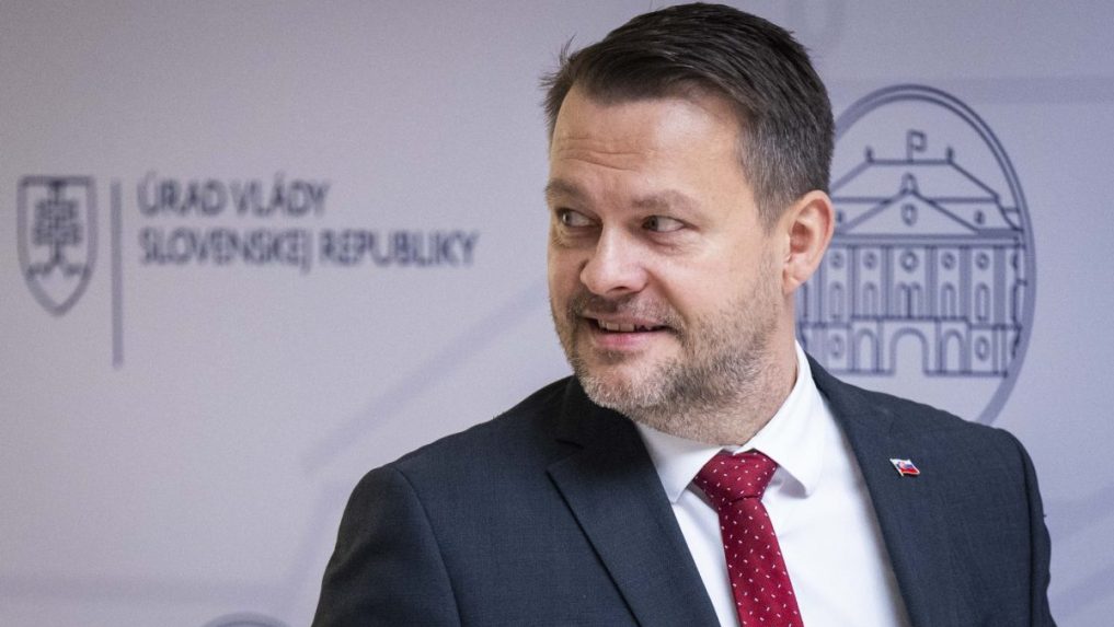 Minister investícií Samuel Migaľ.