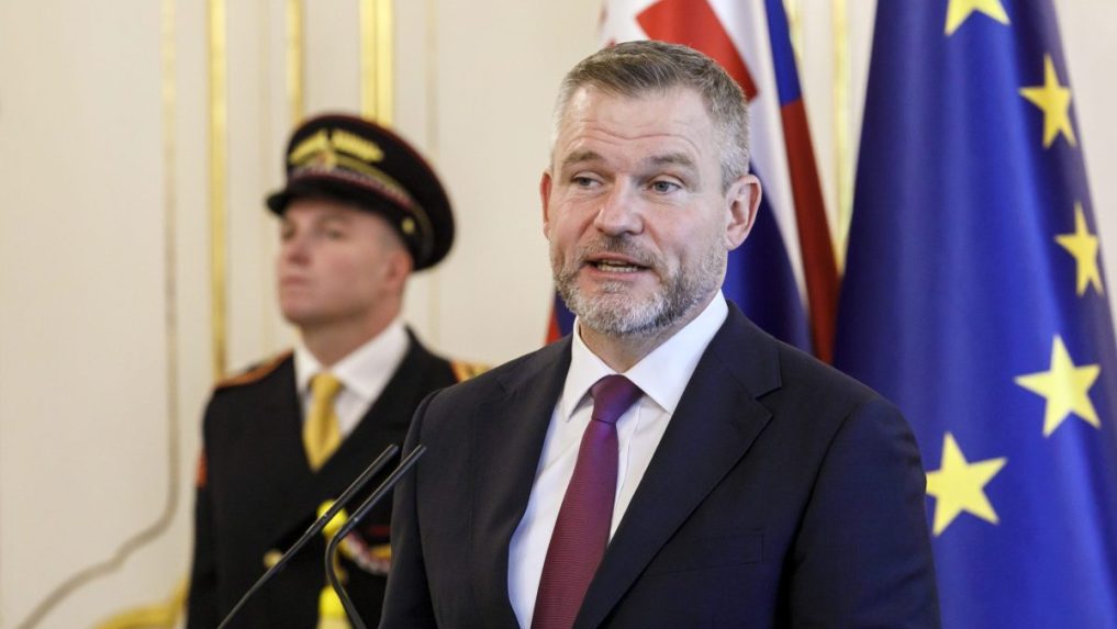 PS: Prezident podpisom novely Trestného zákona zlyhal. Jej podpísanie kritizujú aj ďalšie opozičné strany a M. Žilinka