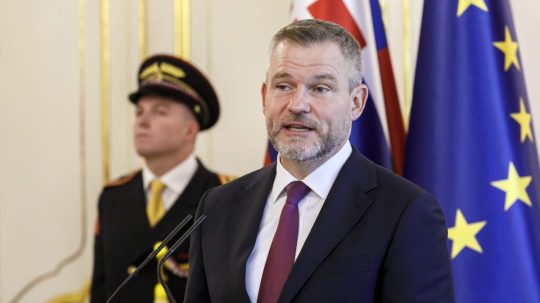 PS: Prezident podpisom novely Trestného zákona zlyhal. Jej podpísanie kritizujú aj ďalšie opozičné strany a M. Žilinka