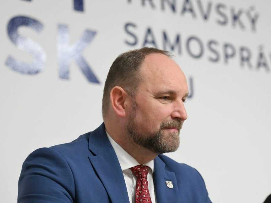 Predseda Trnavského samosprávneho kraja Jozef Viskupič.