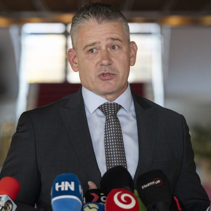Bývalý minister vnútra a poslanec Roman Mikulec.