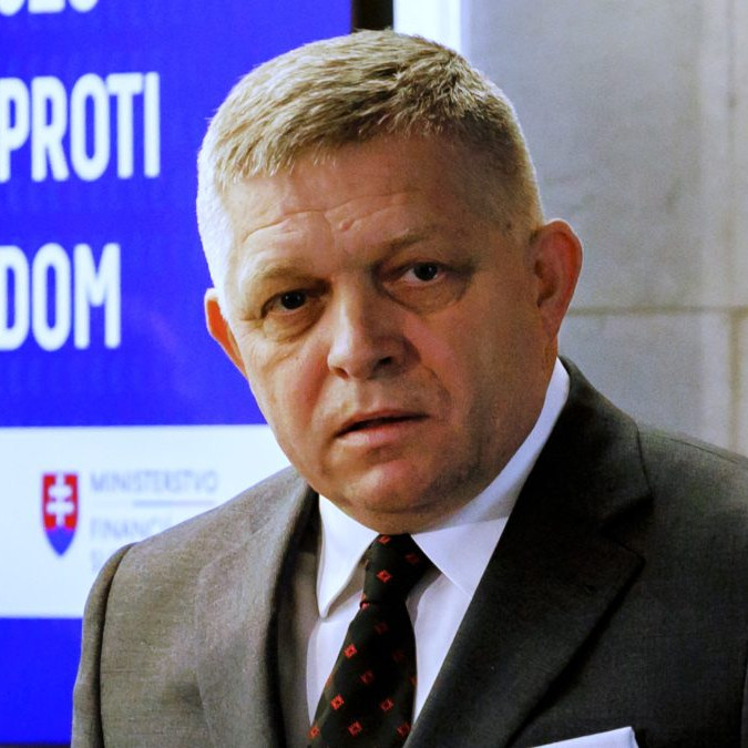 Predseda vlády SR Robert Fico (Smer-SD).