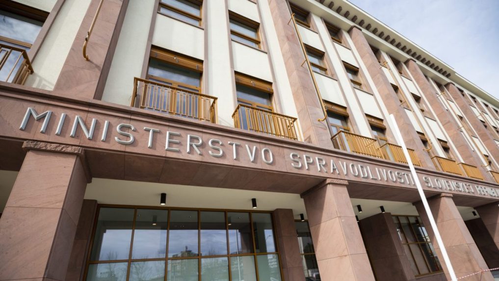 Budova ministerstva spravodlivosti.