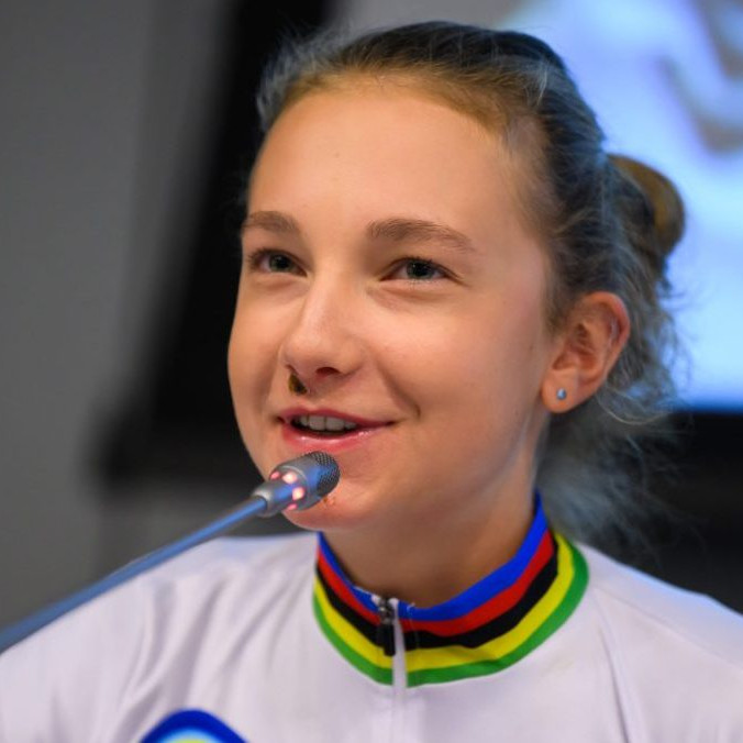 Viktória Chladoňová