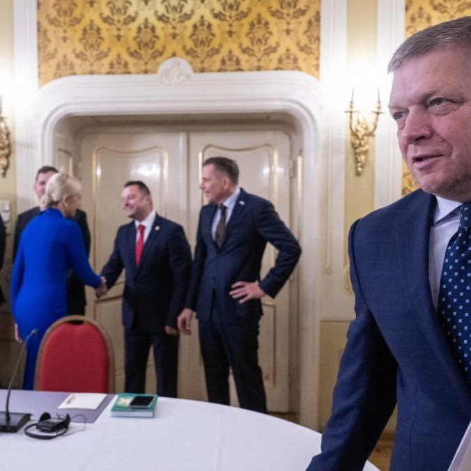 Robert Fico počas prijatia predstaviteľov automobilového priemyslu.