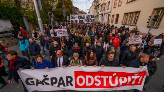 Protestný pochod strany Sloboda a Solidarita za odstúpenie šéfa SIS Pavla Gašpara.