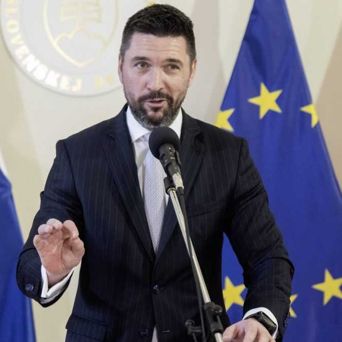 Na snímke Richard Takáč (Smer-SD).