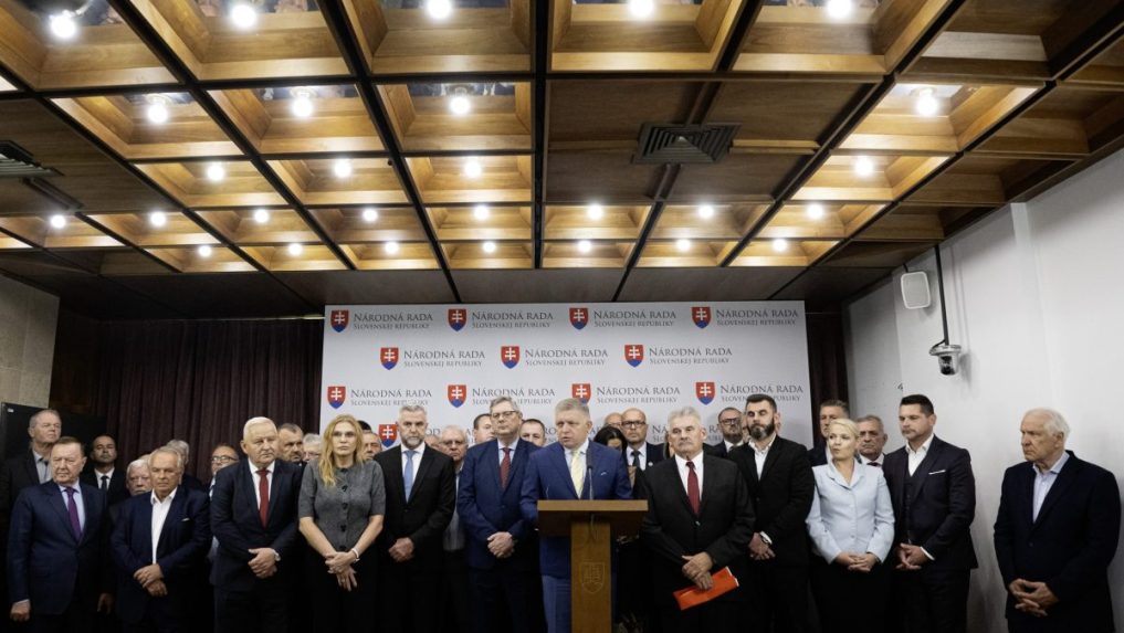 Poslanci koaličného Smeru-SD.