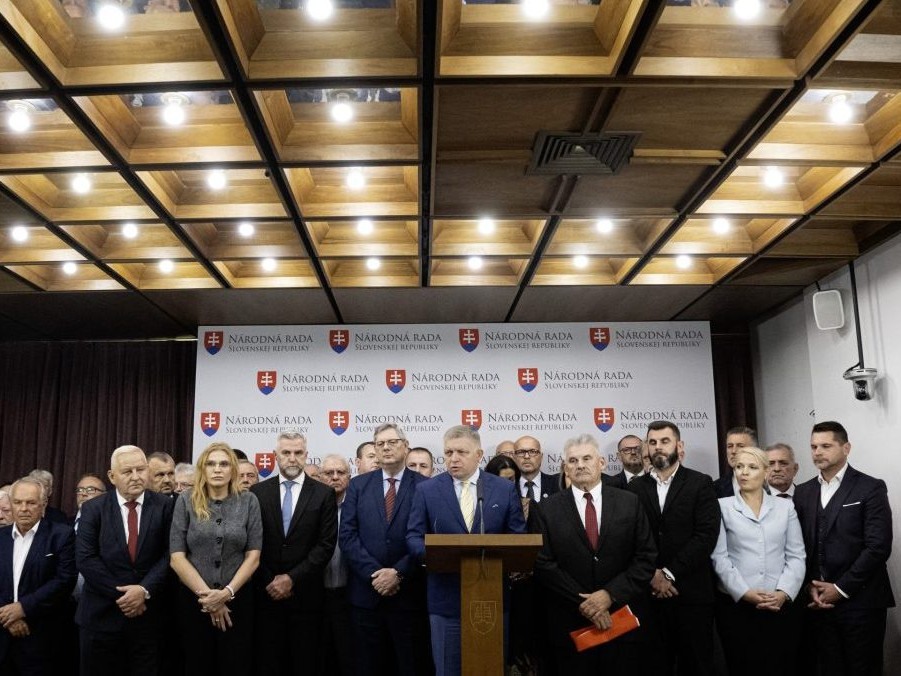 Poslanci koaličného Smeru-SD.