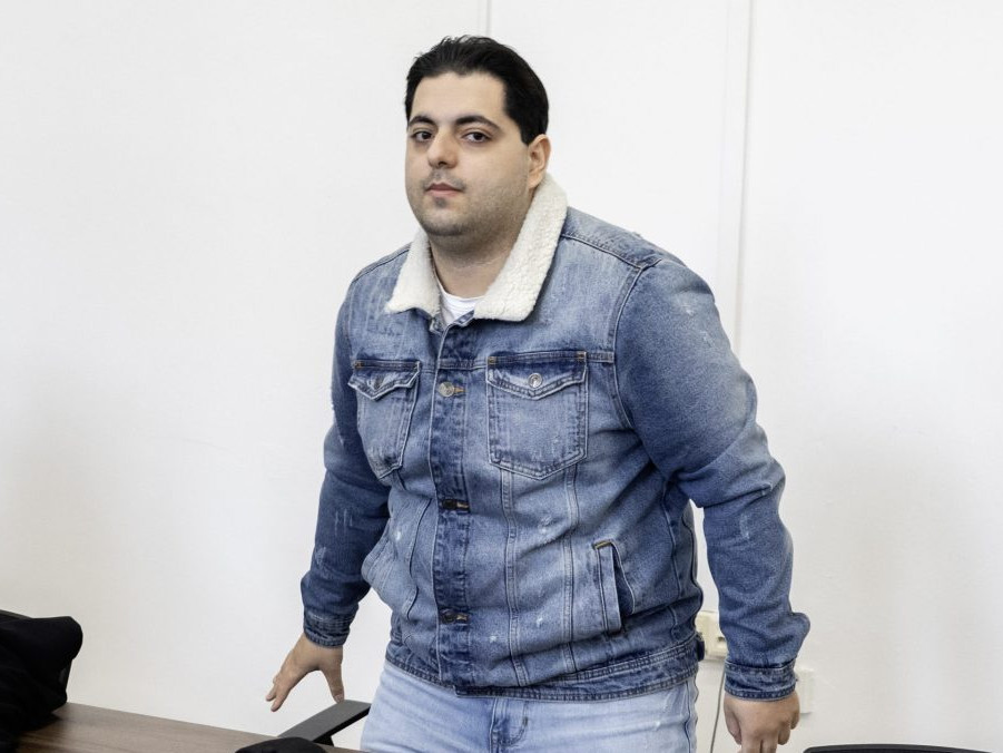 René Herman obvinený z prenevery financií.