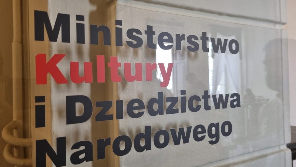 Ministerstvo kultúry a národného dedičstva Poľska vo Varšave.