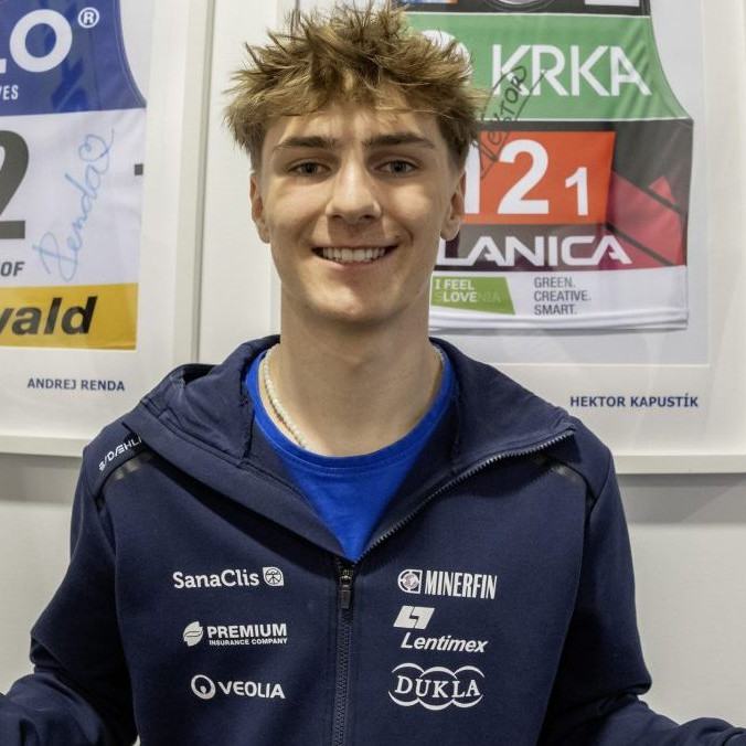 Slovenský reprezentant v skokoch na lyžiach Hektor Kapustík.