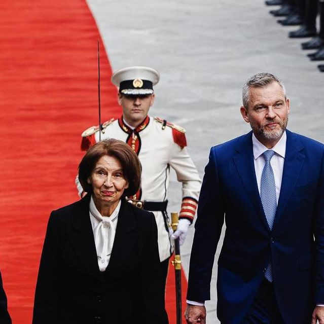 Na snímke prezidentka Severného Macedónska Gordana Siljanovská-Davková a prezident SR Peter Pellegrini.