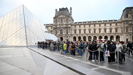 múzeum Louvre