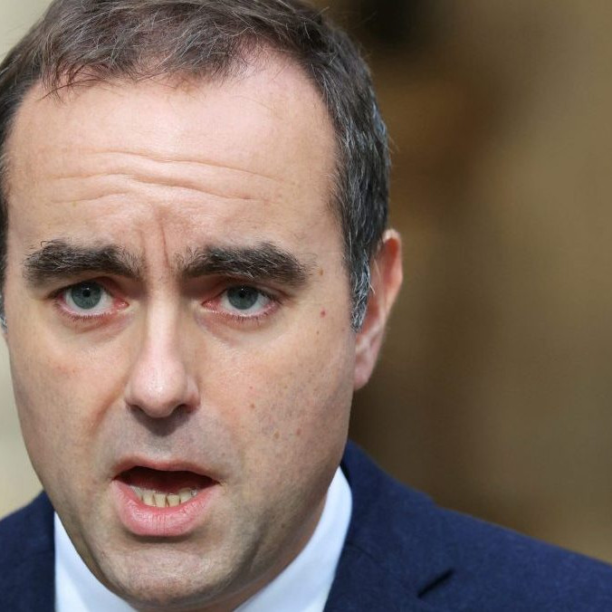 Na snímke Sébastien Lecornu.
