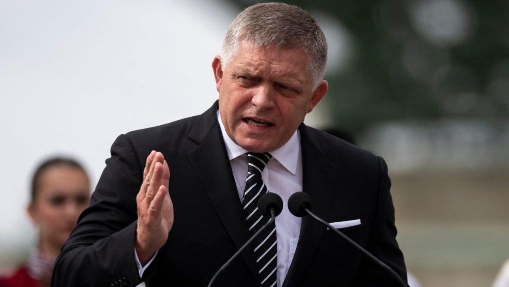 Predseda vlády Robert Fico.