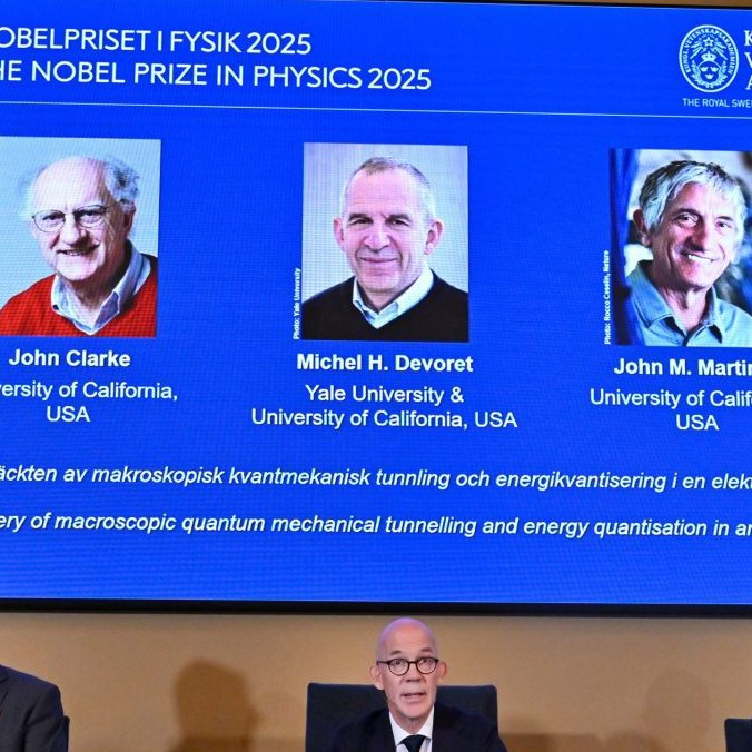 Nobelovu cenu za fyziku získala trojica vedcov z USA za objav v elektrickom obvode