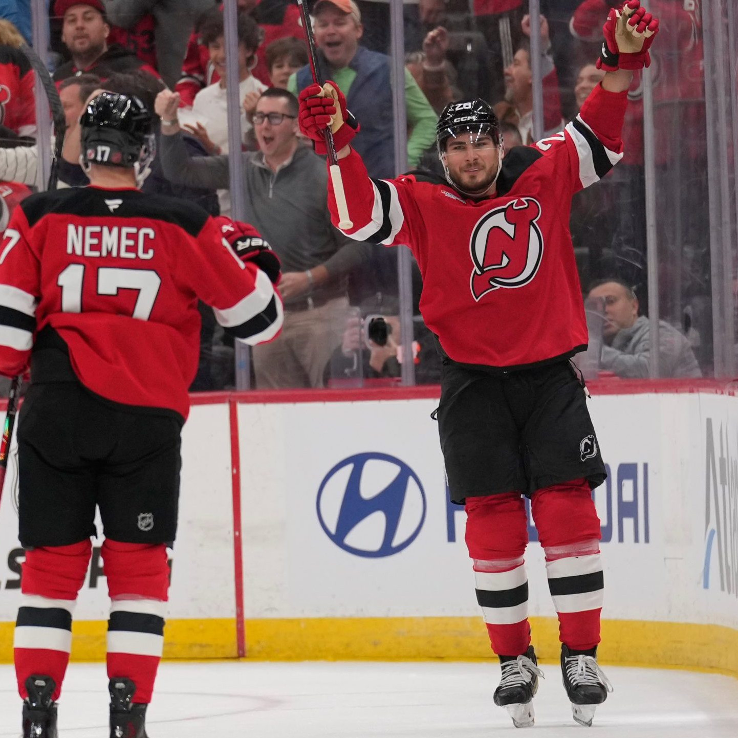 Slovenský hokejista v drese New Yorku Devils Šimon Nemec.
