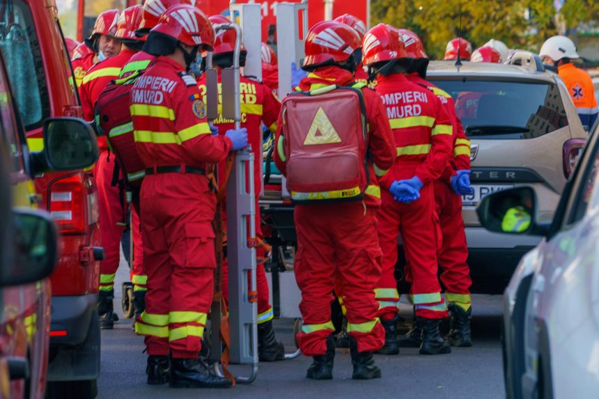 Na snÃƒÂ­mke zÃƒÂ¡chranÃƒÂ¡ri na mieste vÃƒÂ½buchu bytovky.