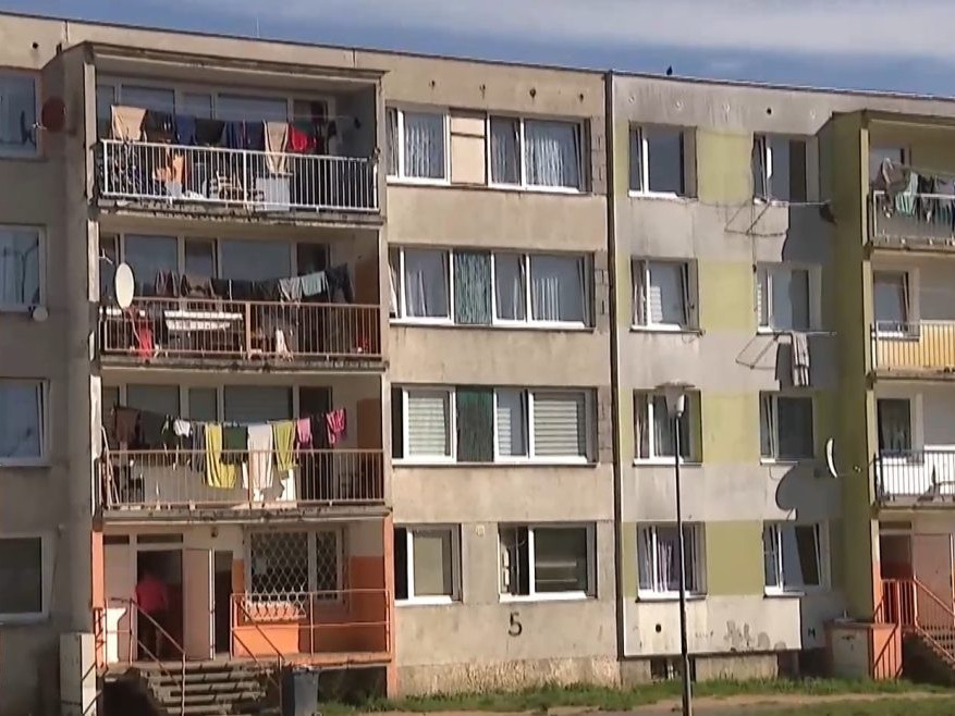 Politické sľuby pre menšiny ich skôr odrádzajú: K volebným urnám v Česku sa chystajú aj Rómovia