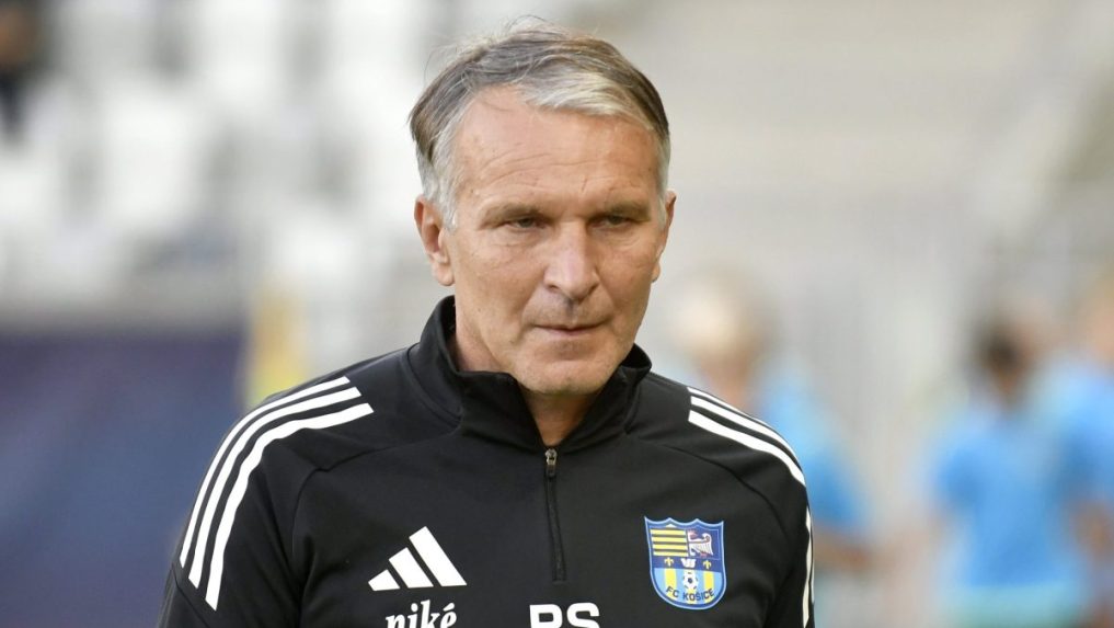 Roman Skuhravý