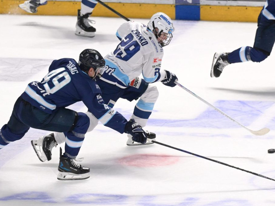 hokejisti Slovana a Nitry