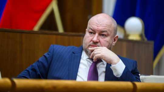 Minister cestovného ruchu a športu Rudolf Huliak.