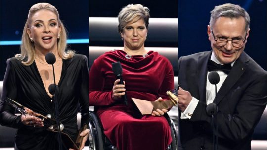 Na snímke Zdena Studenková, Veronika Vadovičová a Vlado Krausz.