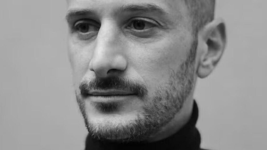 Francúzsky fotoreportér Antoni Lallican.
