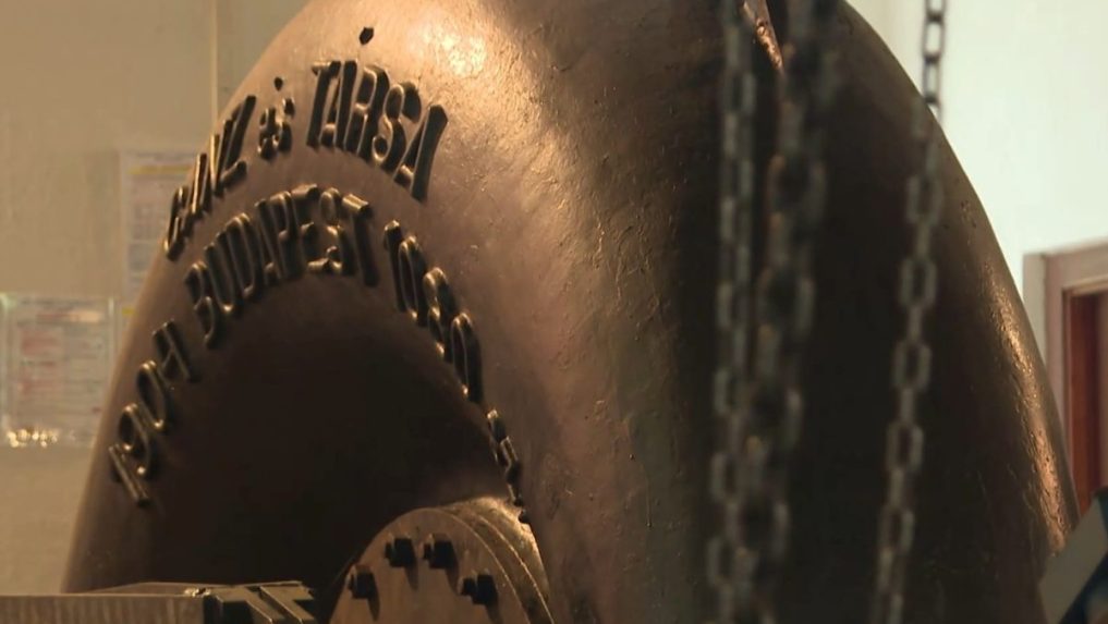 Na snímke stroj vodnej elektrárne v Ľubochni.