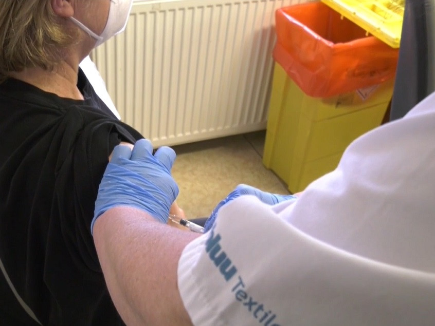 Očkovanie proti covidu.