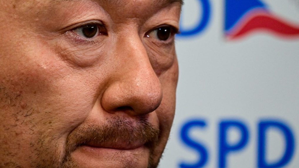 Líder SPD Tomio Okamura.