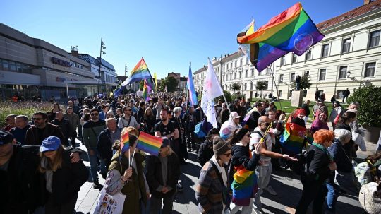 Zakázaný pochod Pride v Pécsi.