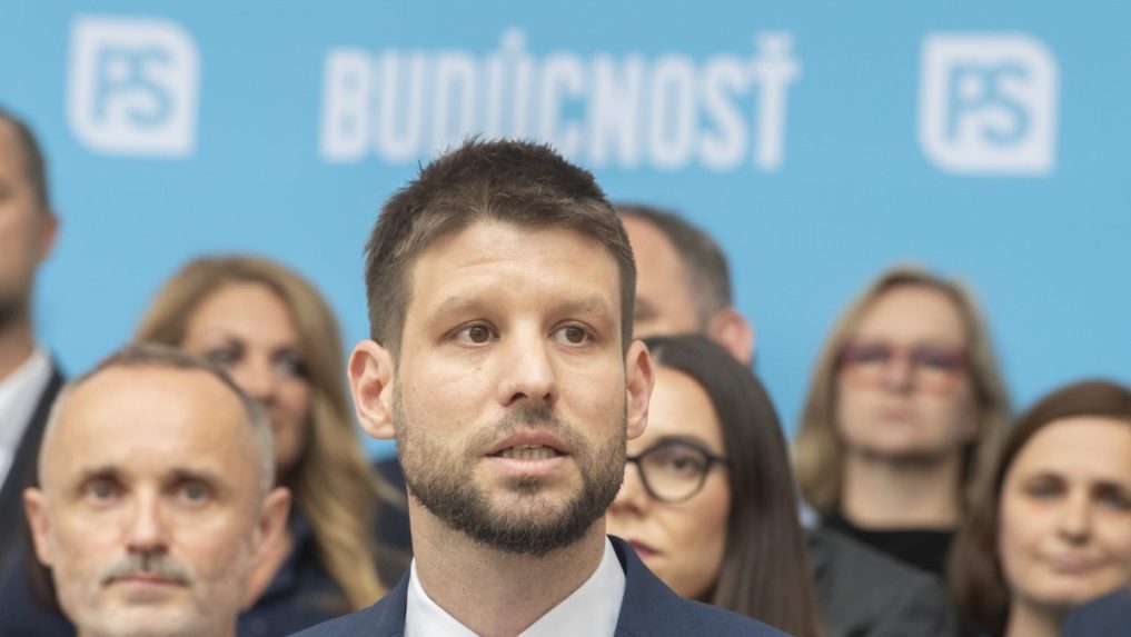 Na snímke Michal Šimečka.