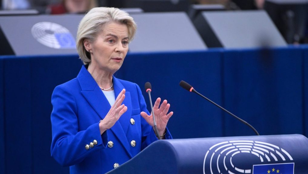 Na snímke Ursula von der Leyenová.
