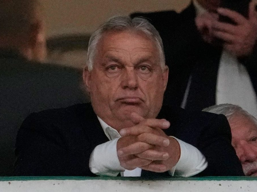 Na snímke Viktor Orbán.