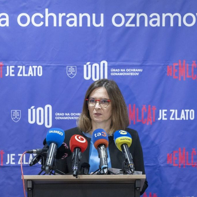Na snímke predsedníčka Úradu na ochranu oznamovateľov Zuzana Dlugošová.