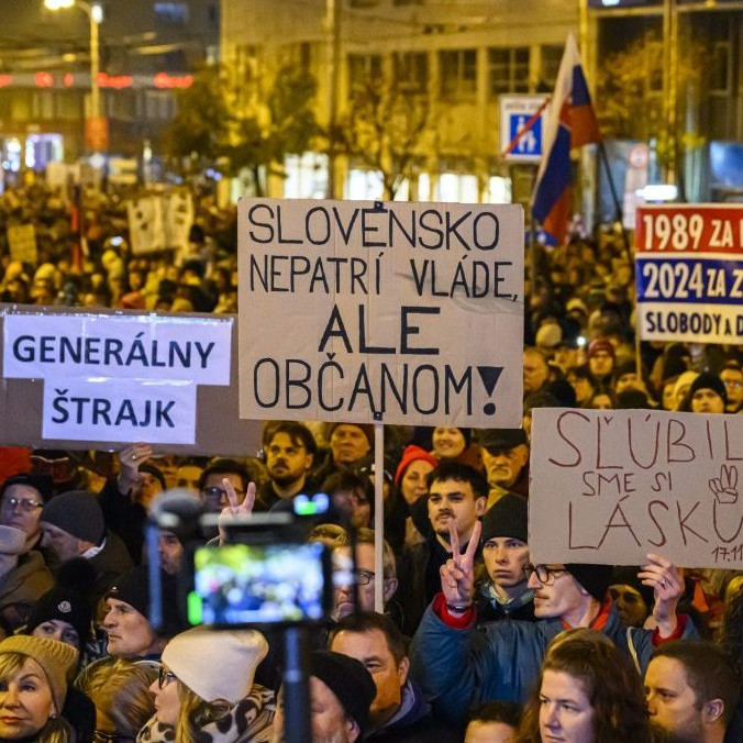 Na archívnej snímke zhromaždenie k výročiu Nežnej revolúcii v roku 2024.