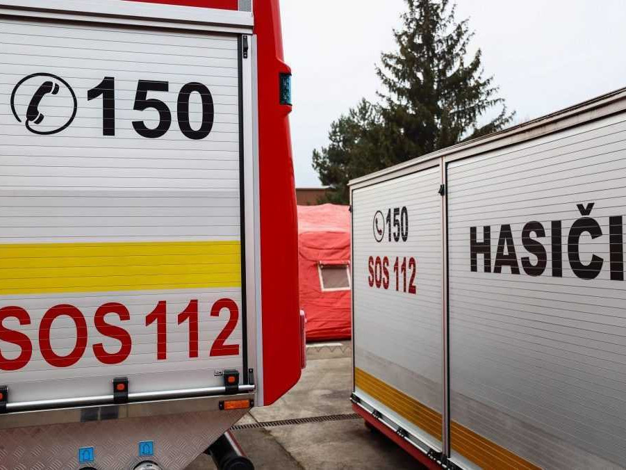 Vybavenie techniky pre hasičov.