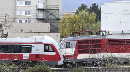 zrážka vlakov v Pezinku