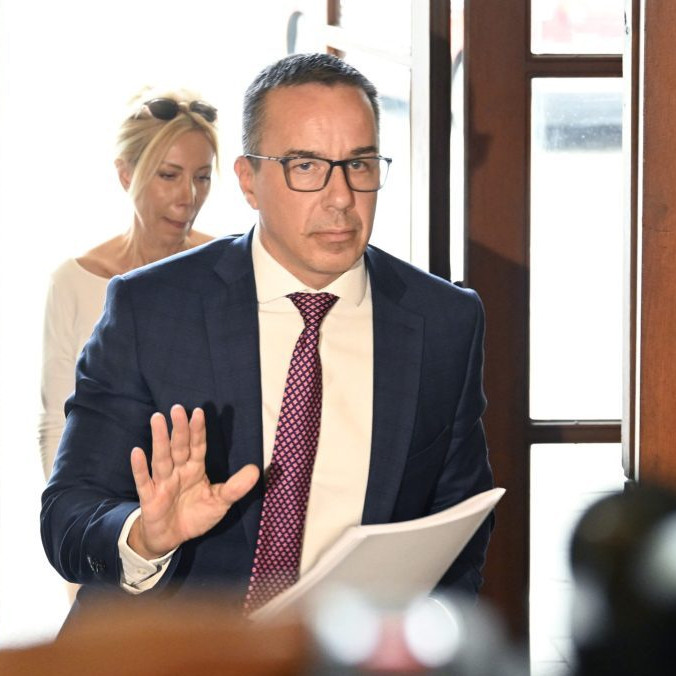 Minister práce, sociálnych vecí a rodiny SR Erik Tomáš.