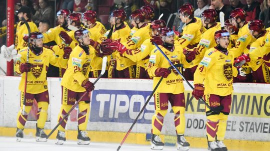 Radosť hokejistov Trenčína.