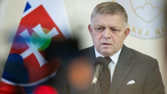 Predseda vlády SR Robert Fico (Smer-SD).