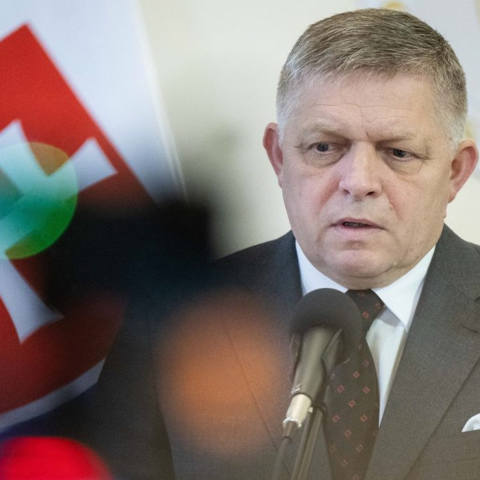 Predseda vlády SR Robert Fico (Smer-SD).