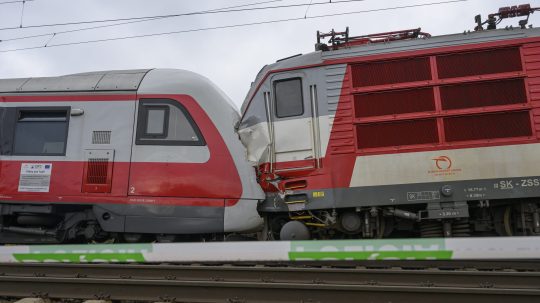 Železniciam chýba jednotná komunikácia medzi rušňovodičmi a dispečingom: Odborníci navrhujú ako riešenie systém GSM-R